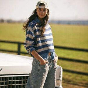 Free people We The Free Into The Blue Pullover Blue Combo